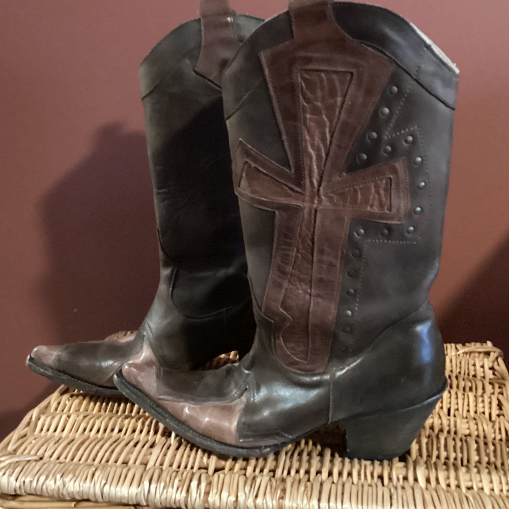 STETSON woman’s cowboy/cowgirl boots